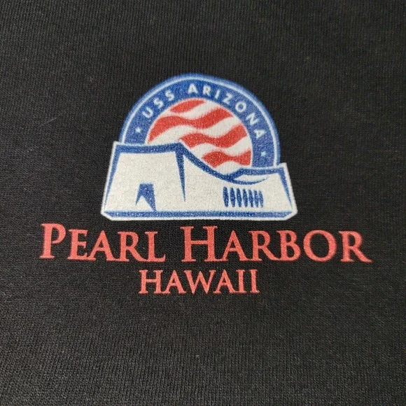 Elvis Presley Pearl Harbor USS Arizona Memorial T-Shirt Men's Size Large Black - Picture 4 of 7